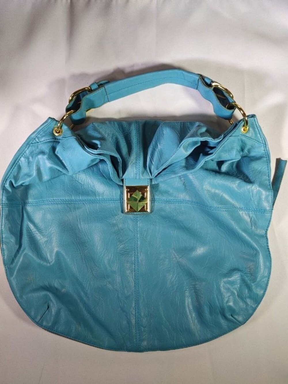 Avon Mark Blue Large Crescent Shoulder Bag Zip Gold Hardware Lined Pockets